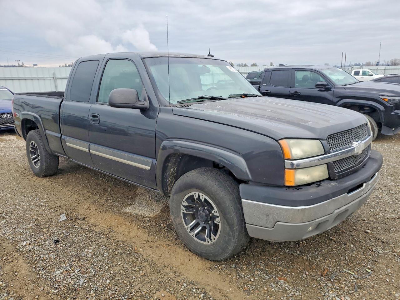 2003 CHEVROLET Silverado