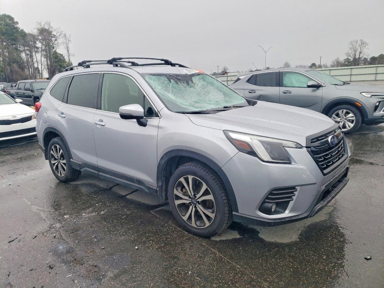 2024 SUBARU FORESTER