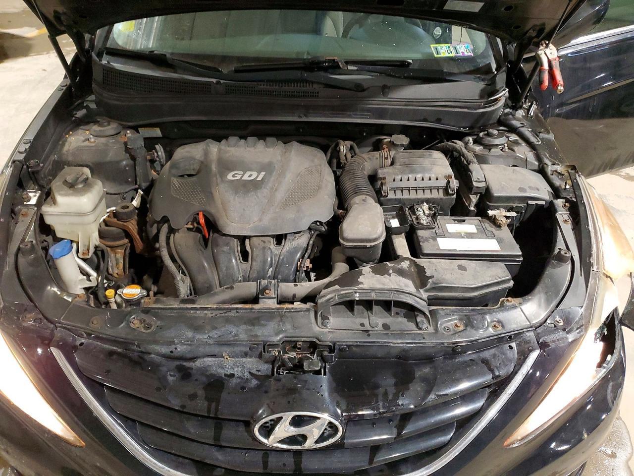 2011 HYUNDAI SONATA