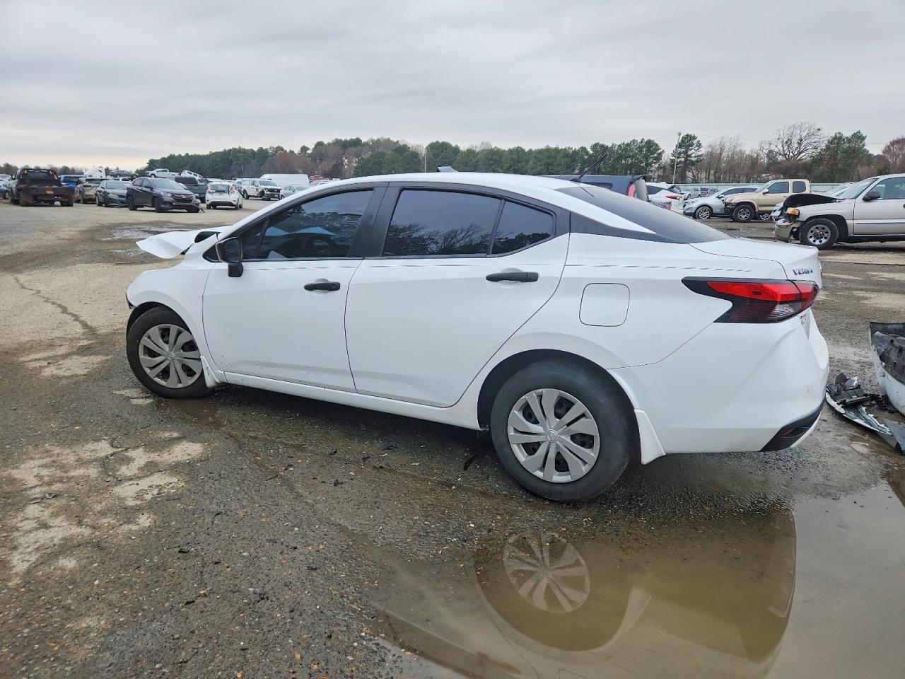 2021 NISSAN VERSA