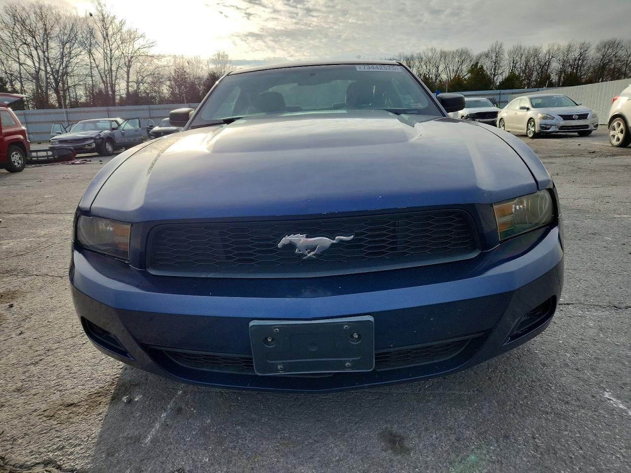 2010 FORD MUSTANG