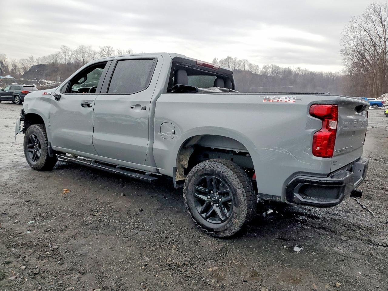 2024 CHEVROLET Silverado