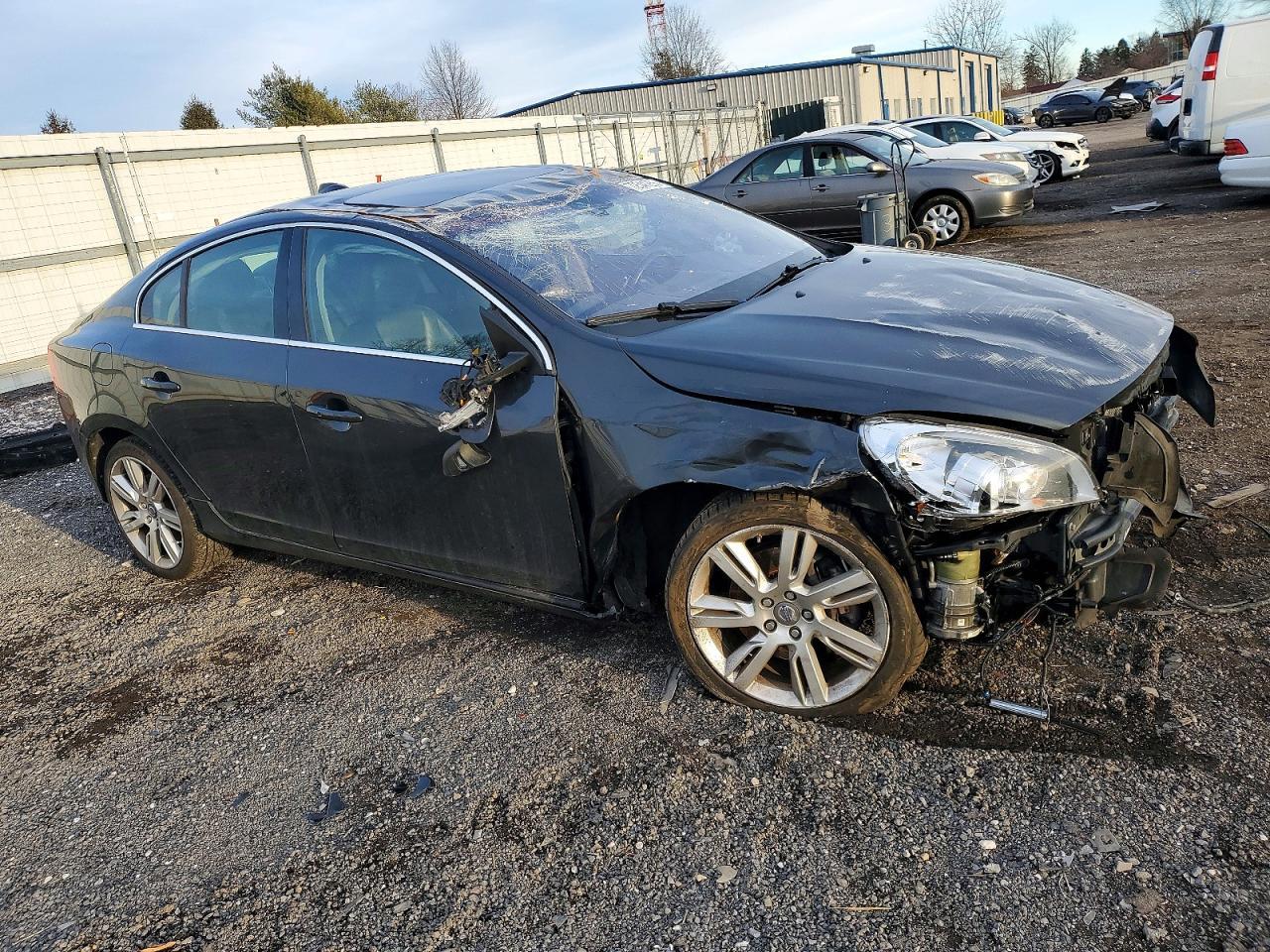 2013 VOLVO S60