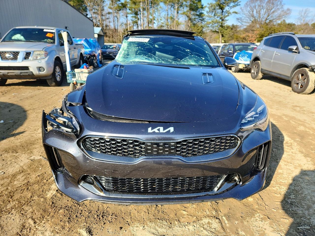 2022 KIA Stinger