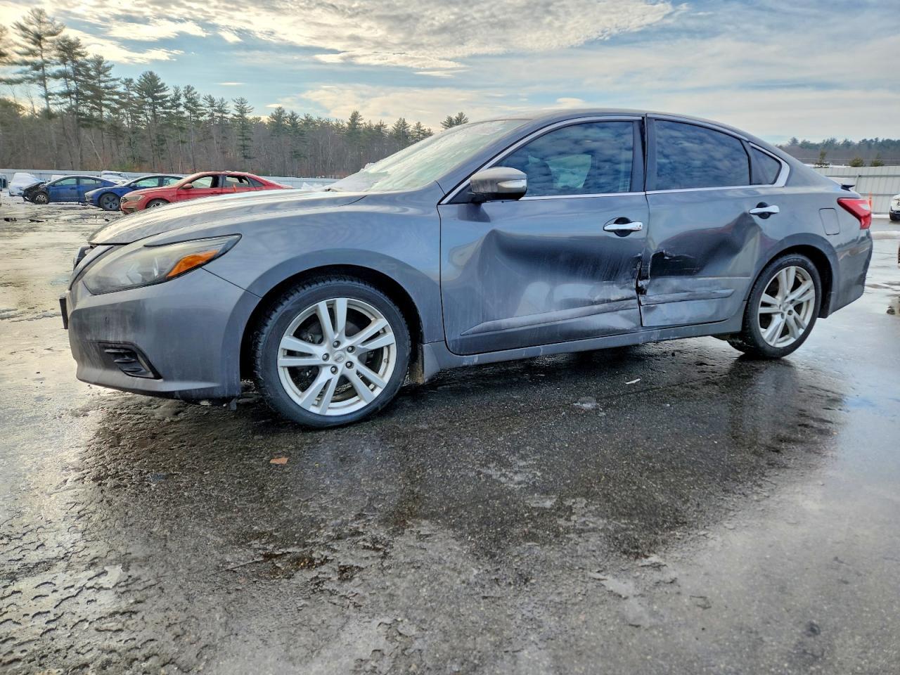 2017 NISSAN ALTIMA