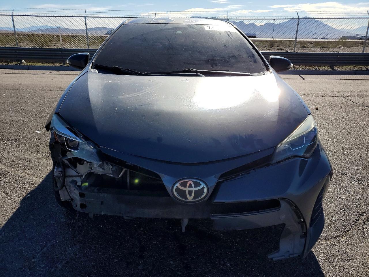 2017 TOYOTA COROLLA