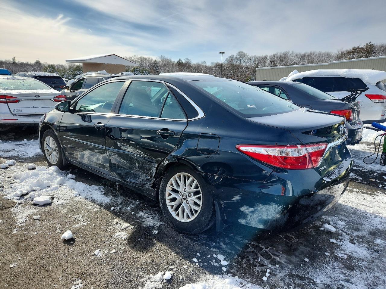 2017 TOYOTA CAMRY