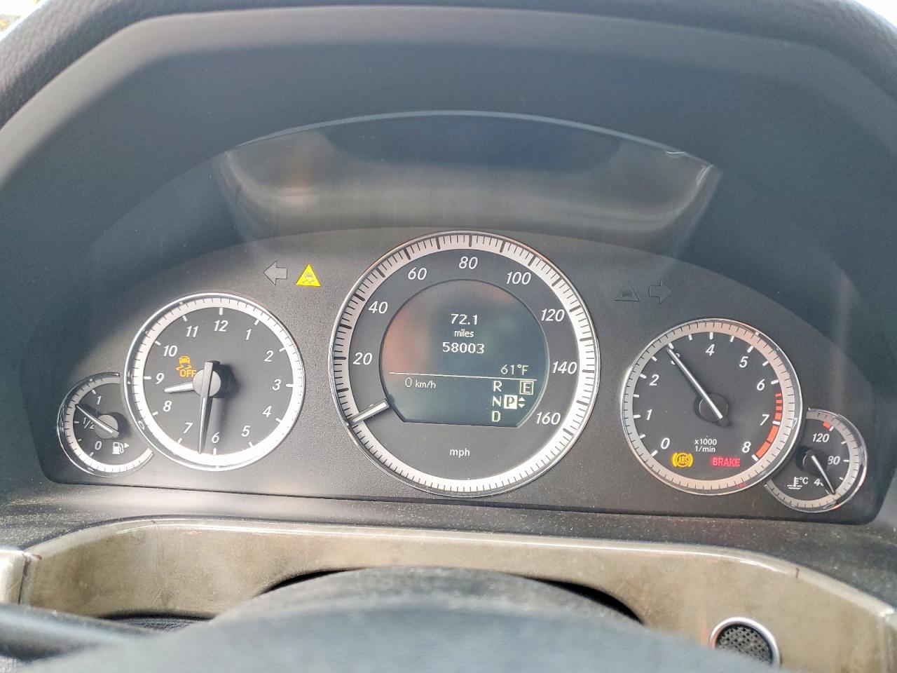 2011 MERCEDES-BENZ E-Class