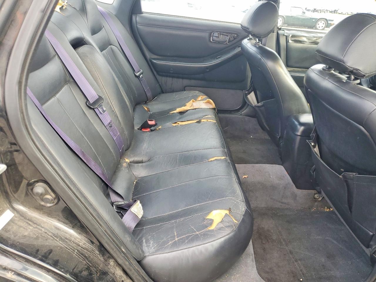 1996 TOYOTA Avalon