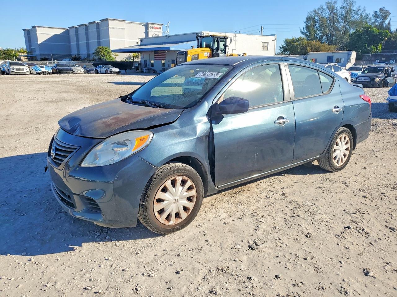2015 NISSAN VERSA