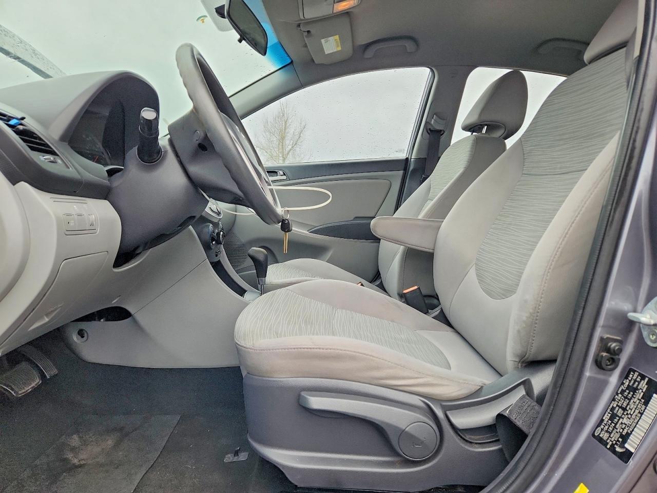 2015 HYUNDAI ACCENT