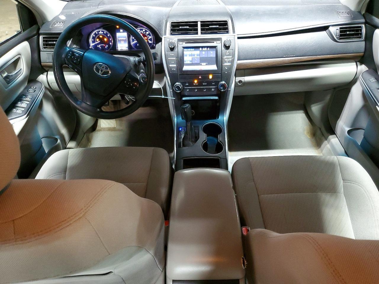 2016 TOYOTA CAMRY