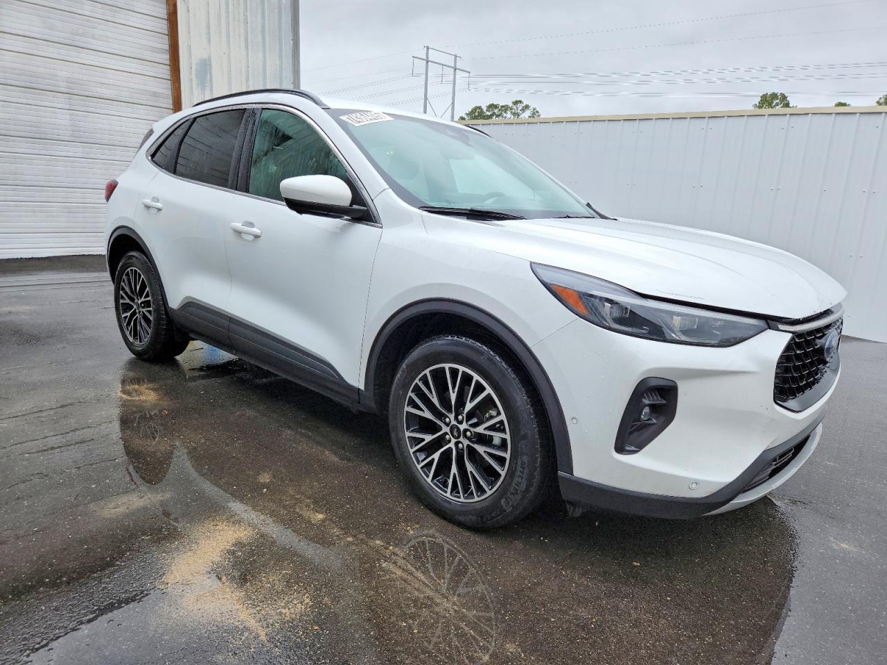2023 FORD ESCAPE