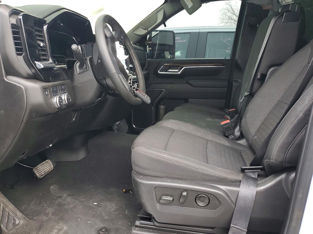 2025 GMC Sierra