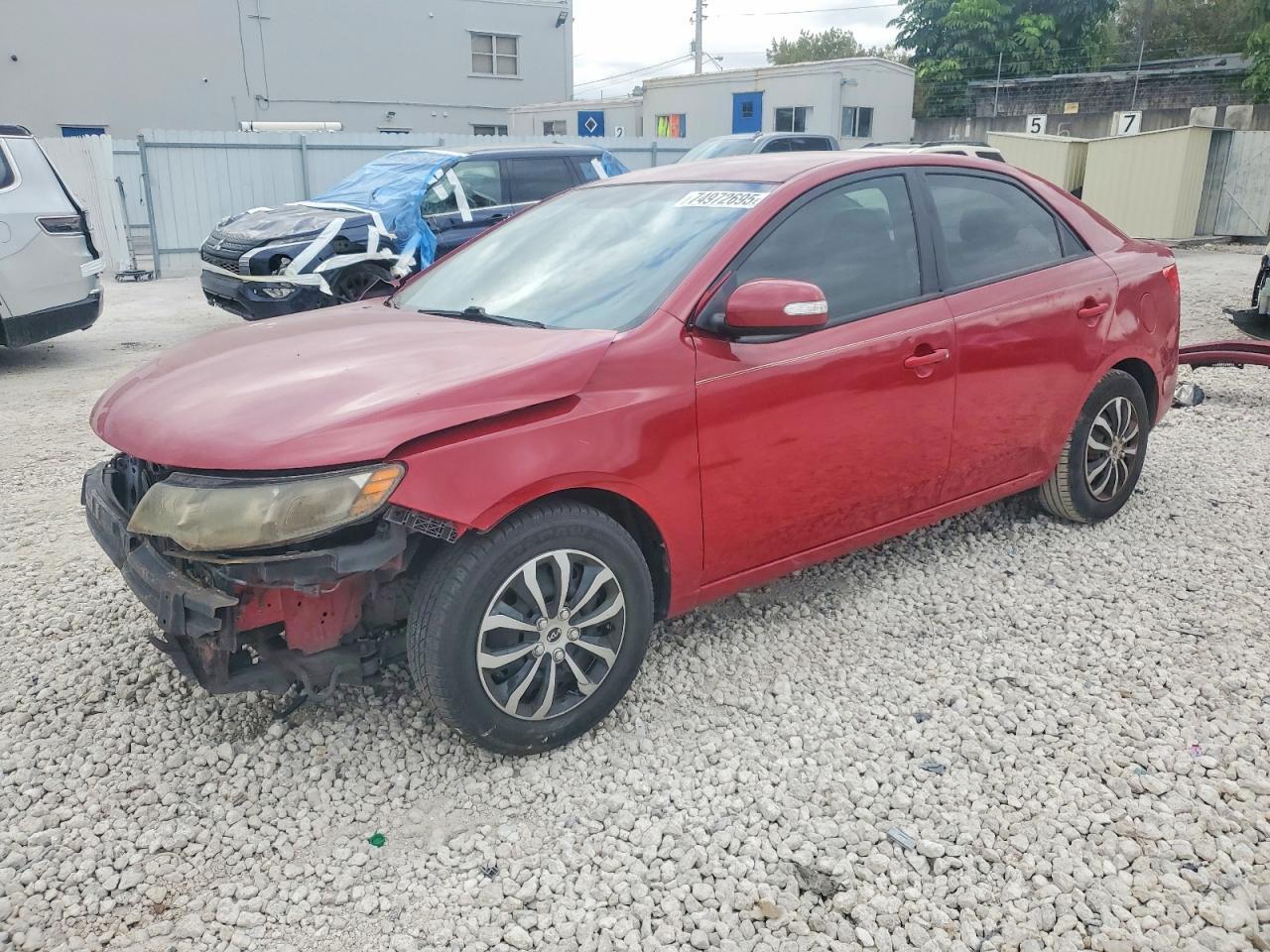 2013 KIA FORTE