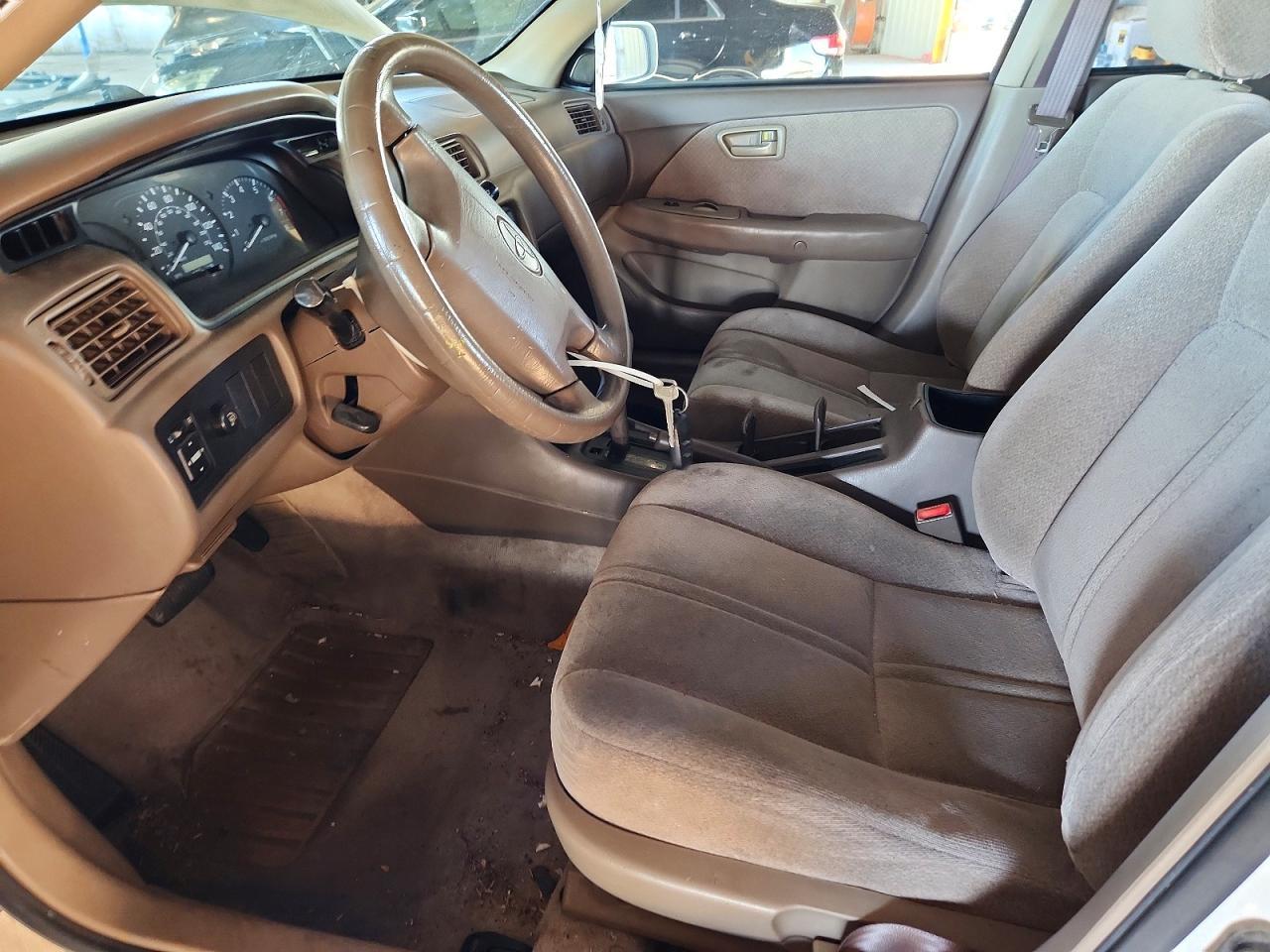 2000 TOYOTA CAMRY