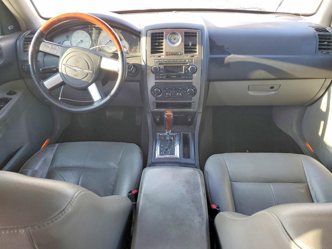 2006 CHRYSLER 300