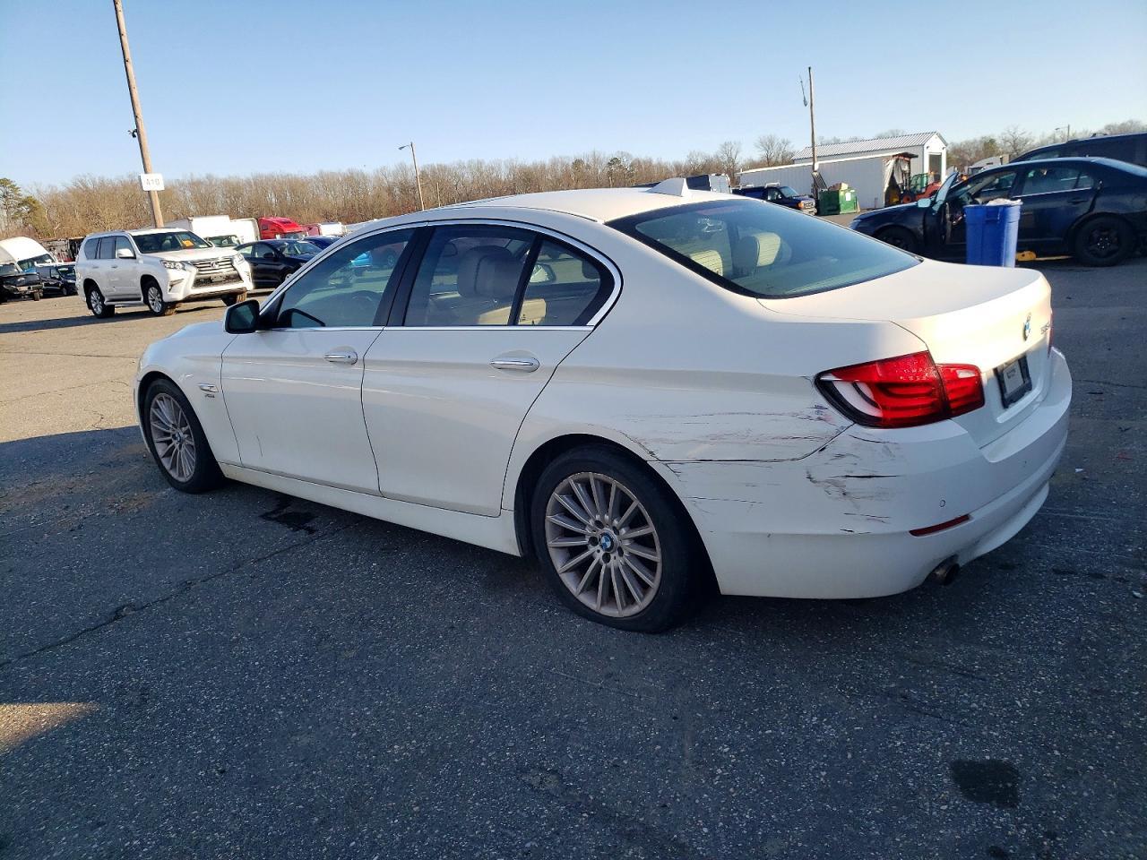 2011 BMW 5 series