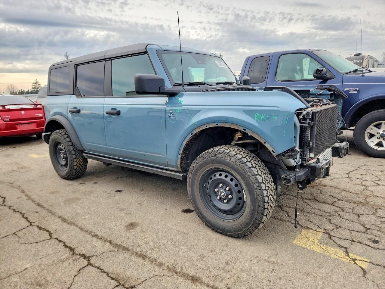 2022 FORD Bronco