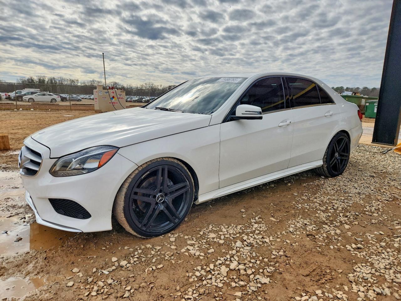 2014 MERCEDES-BENZ E-Class