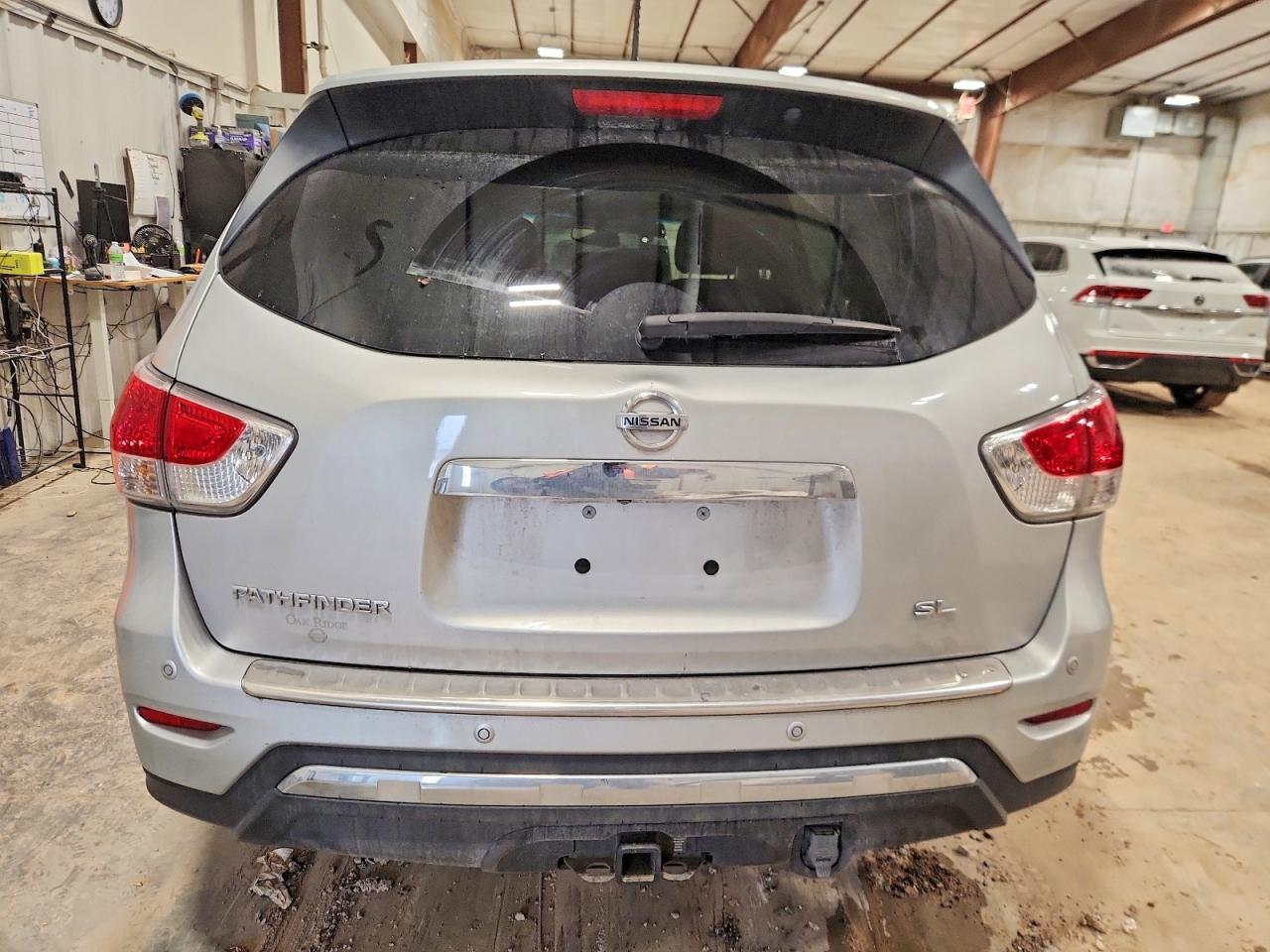 2016 NISSAN PATHFINDER