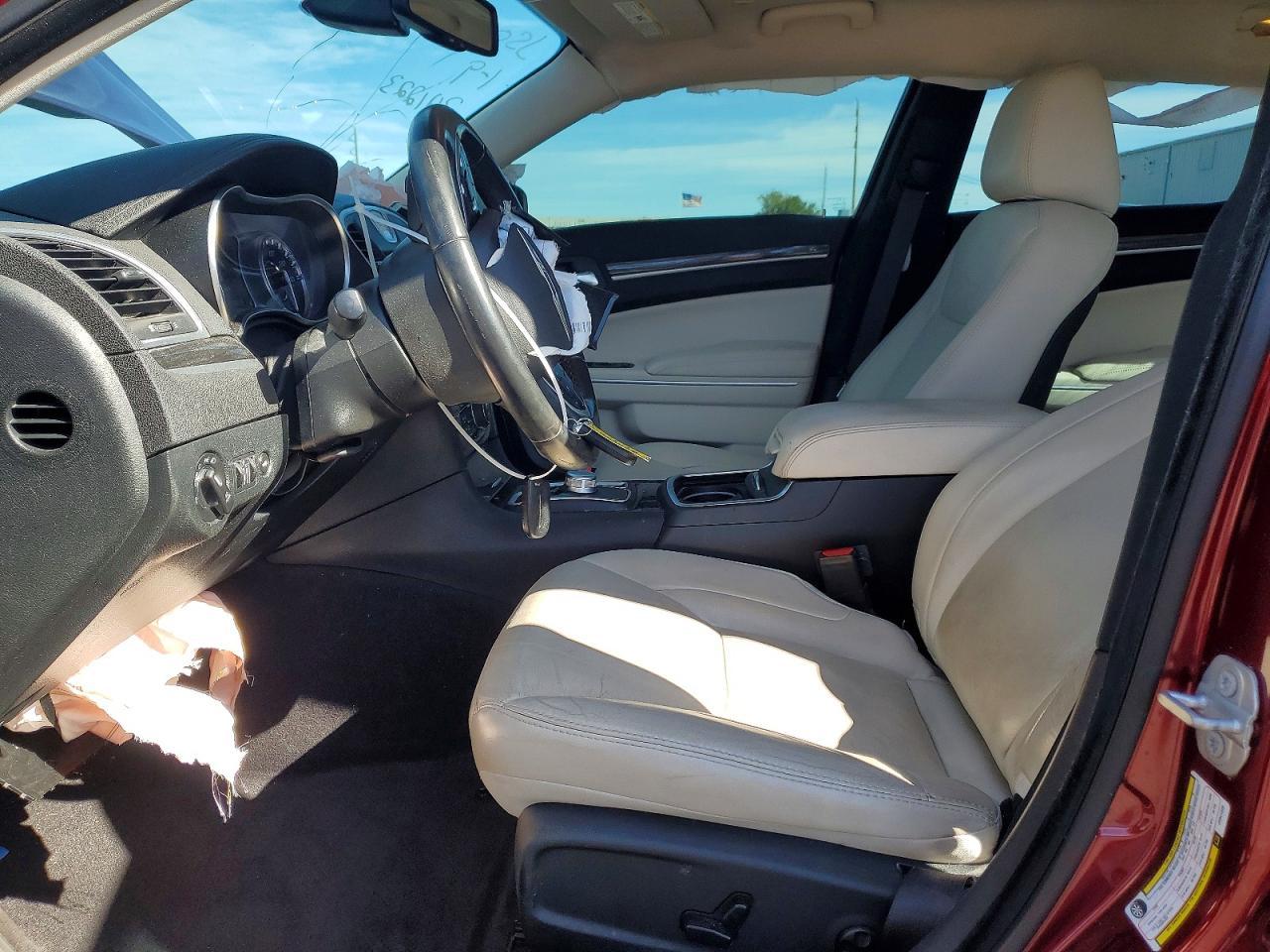 2018 CHRYSLER 300