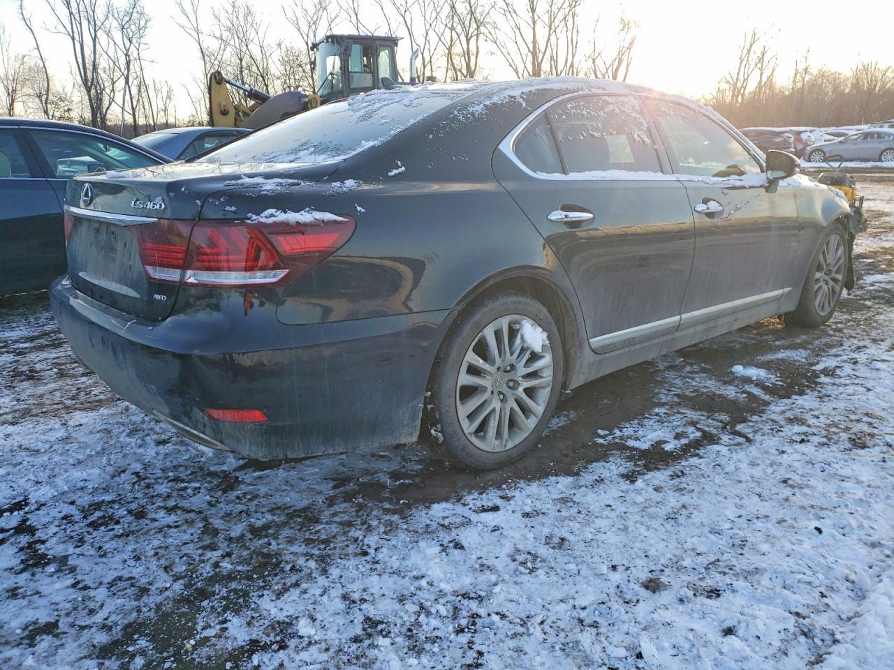 2013 LEXUS LS 460