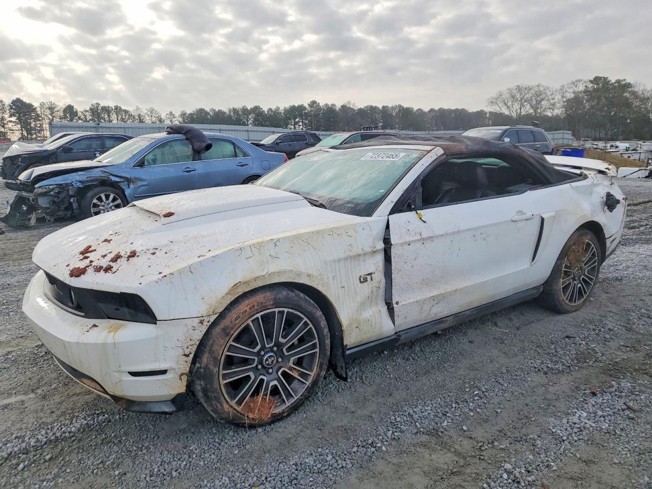 2010 FORD MUSTANG