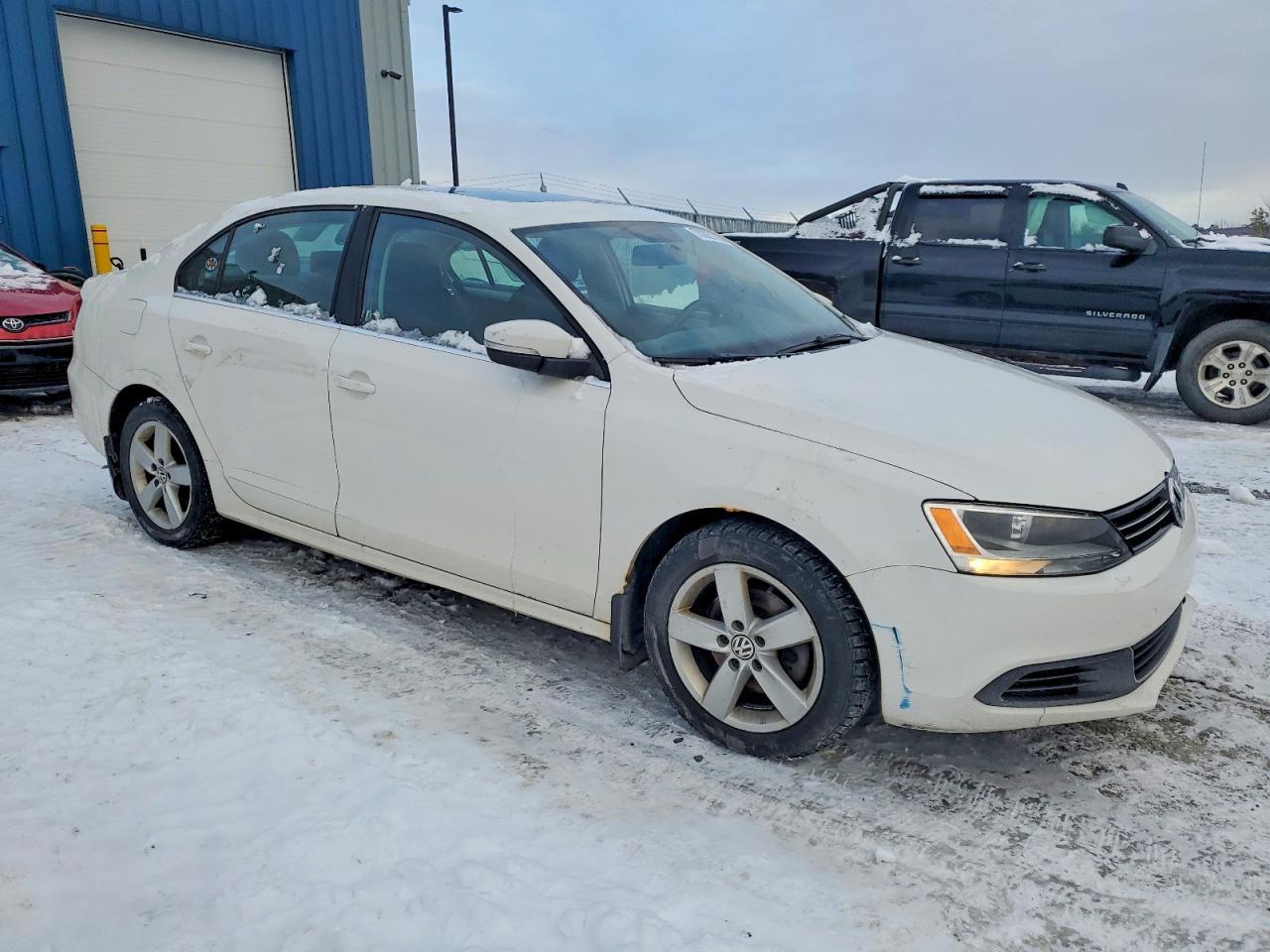 2013 VOLKSWAGEN JETTA
