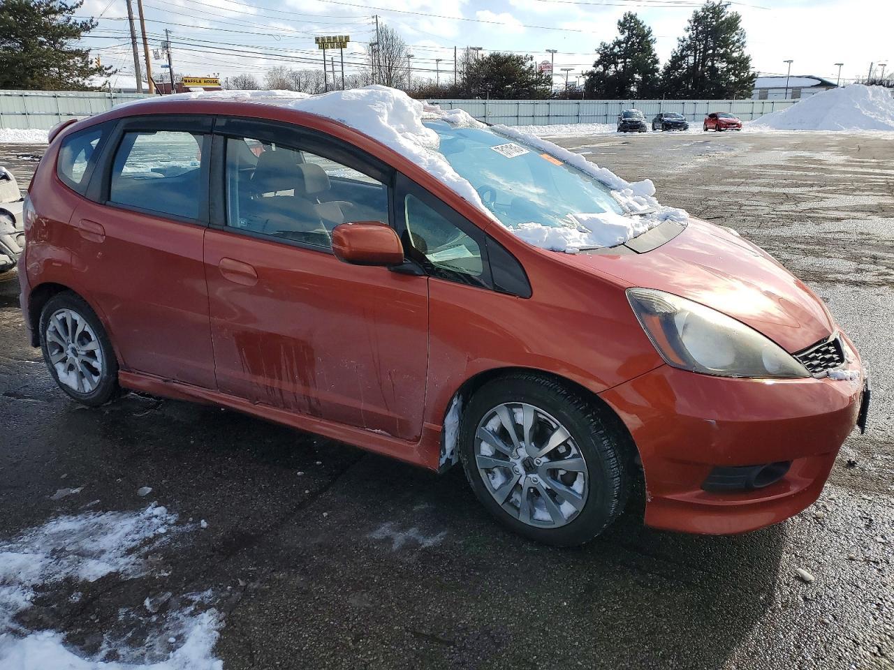 2012 HONDA FIT