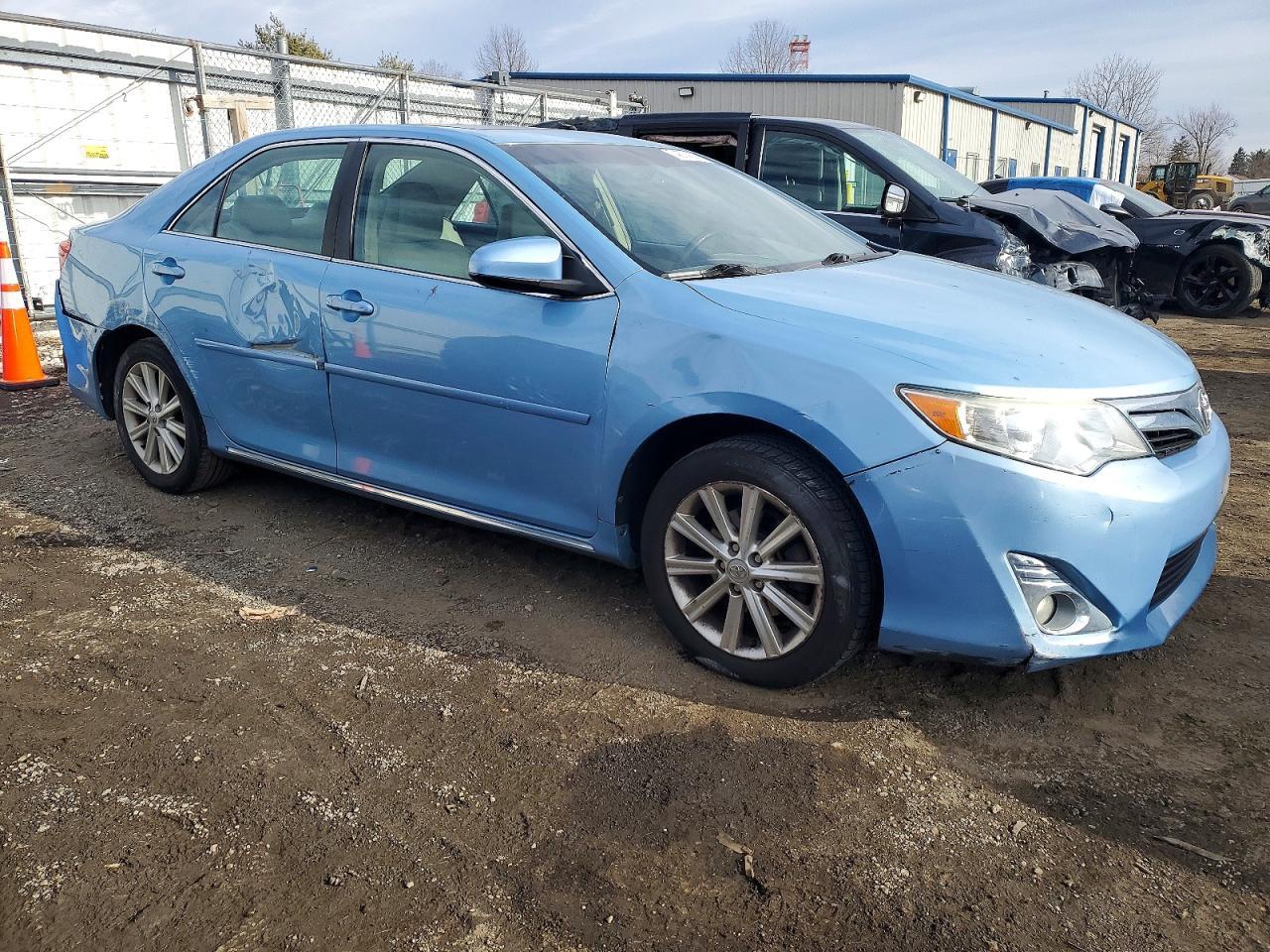 2012 TOYOTA CAMRY