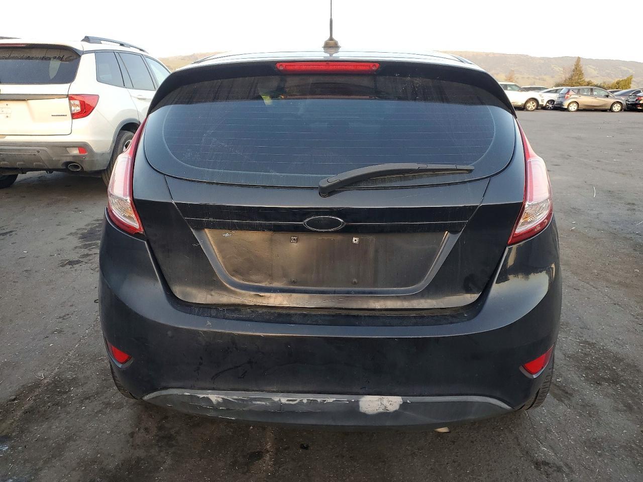 2017 FORD Fiesta