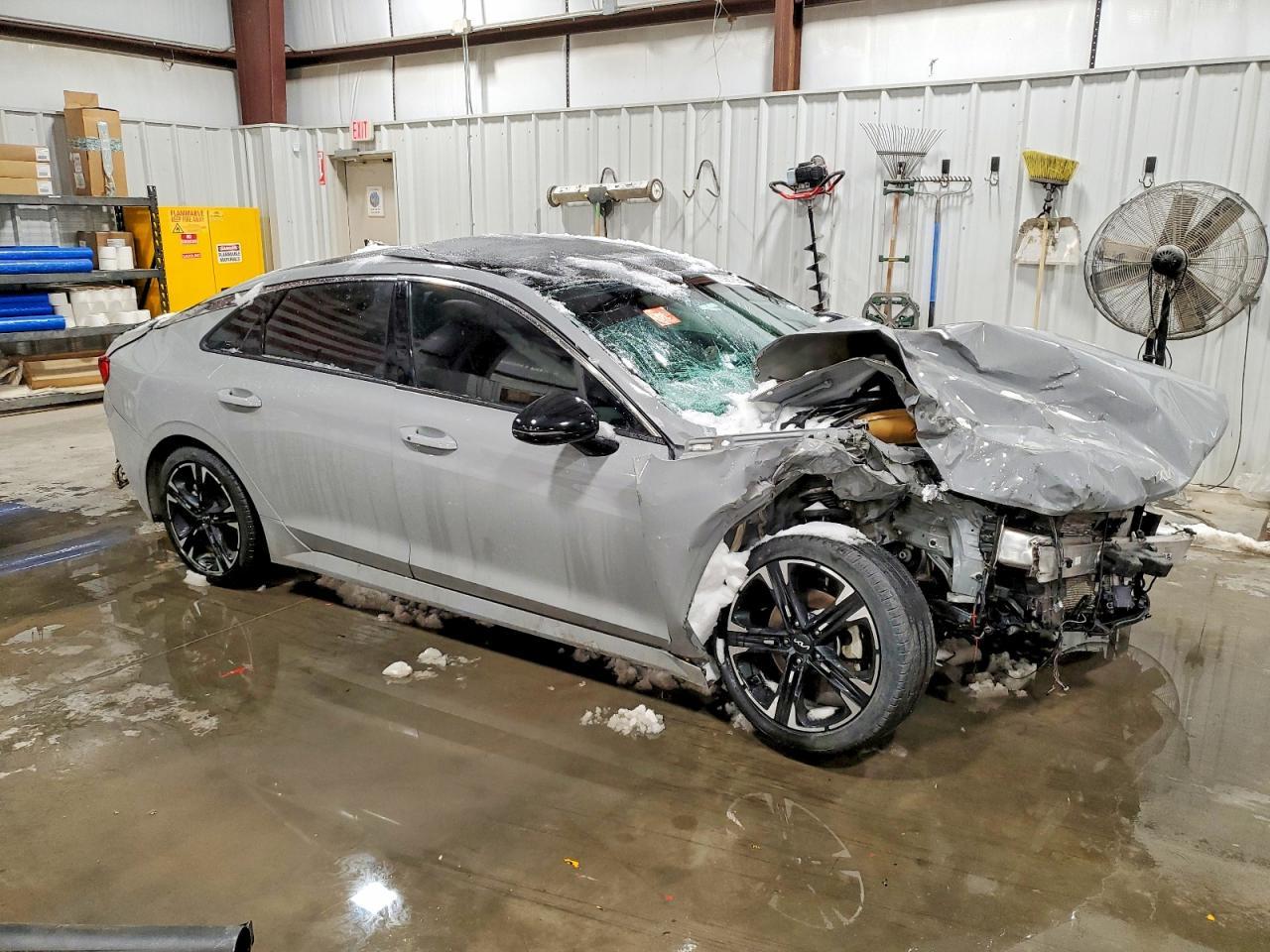 2023 KIA K5