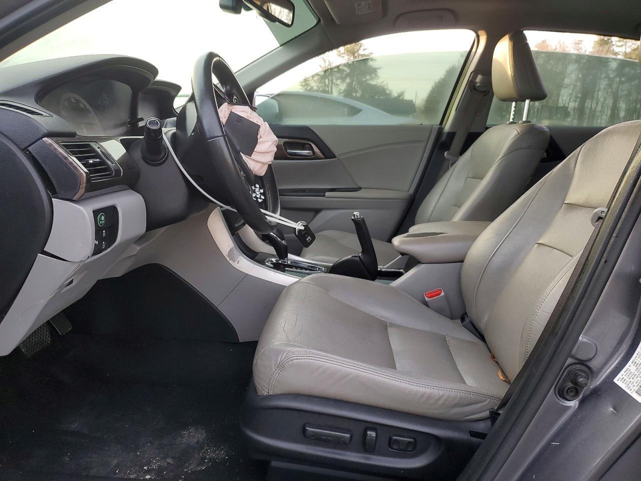 2017 HONDA ACCORD