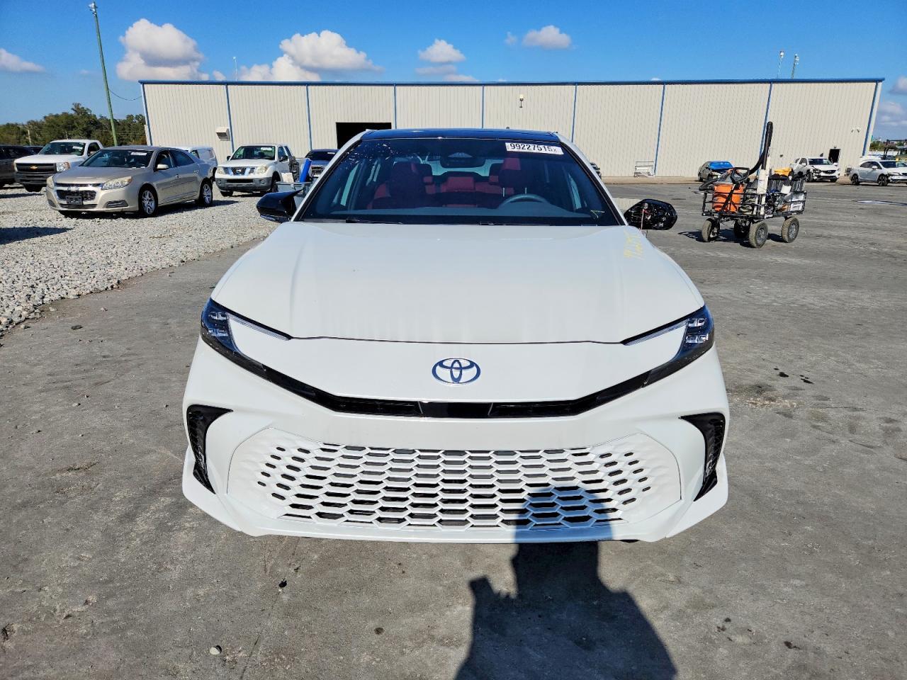 2026 TOYOTA CAMRY