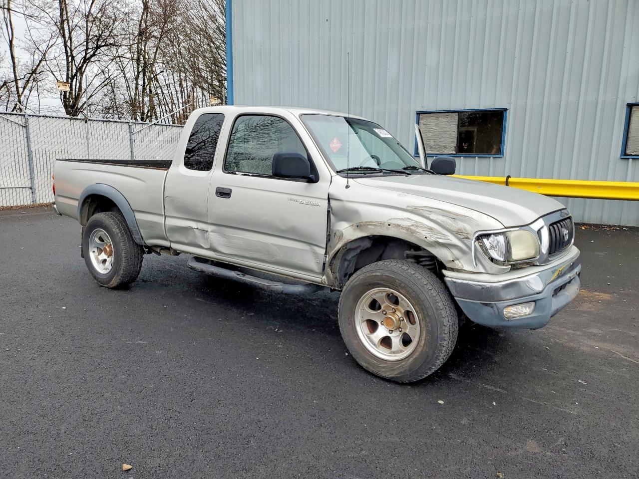 2001 TOYOTA TACOMA
