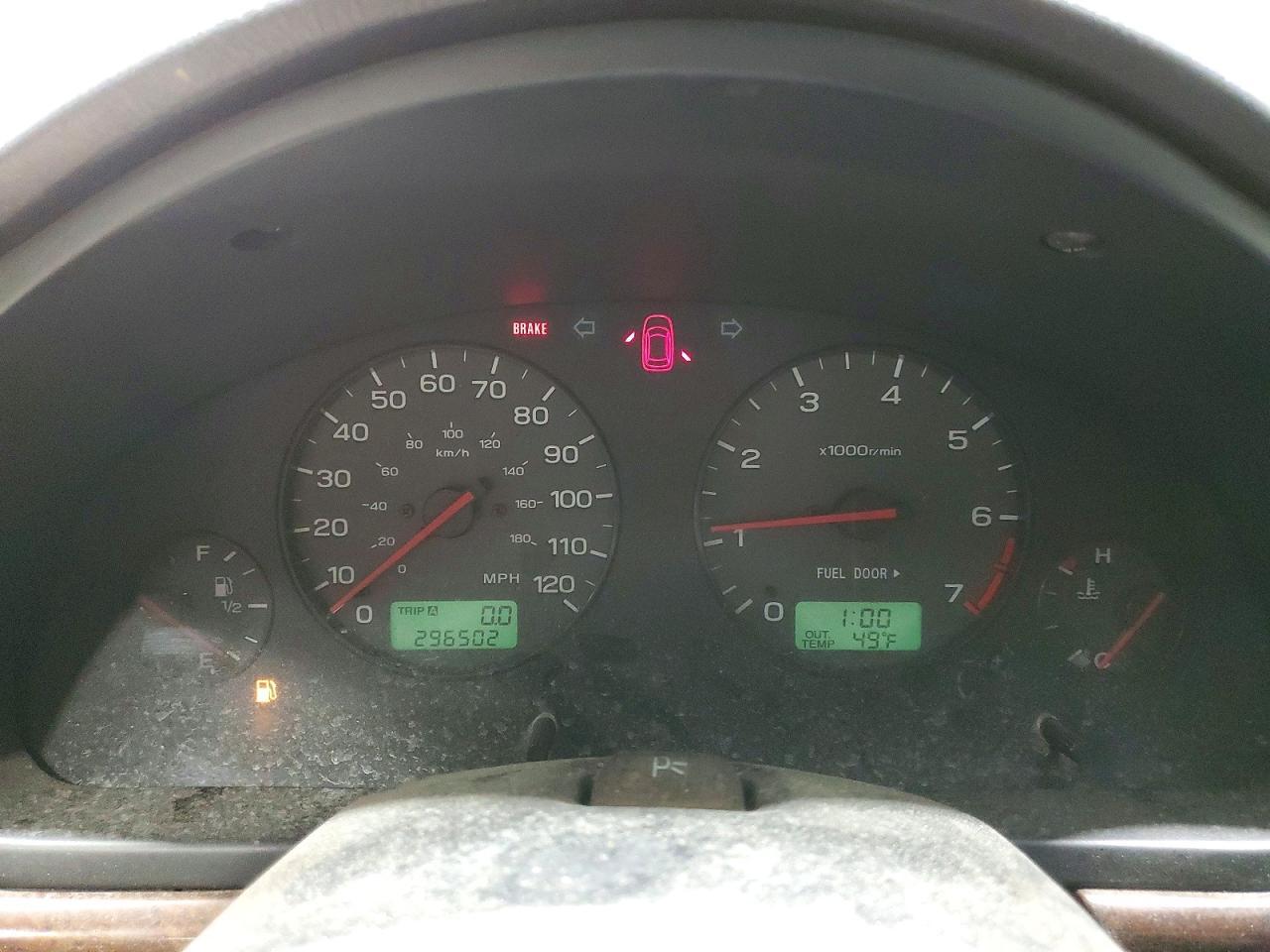 2001 SUBARU Legacy