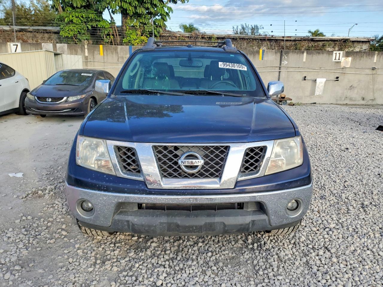 2011 NISSAN Frontier
