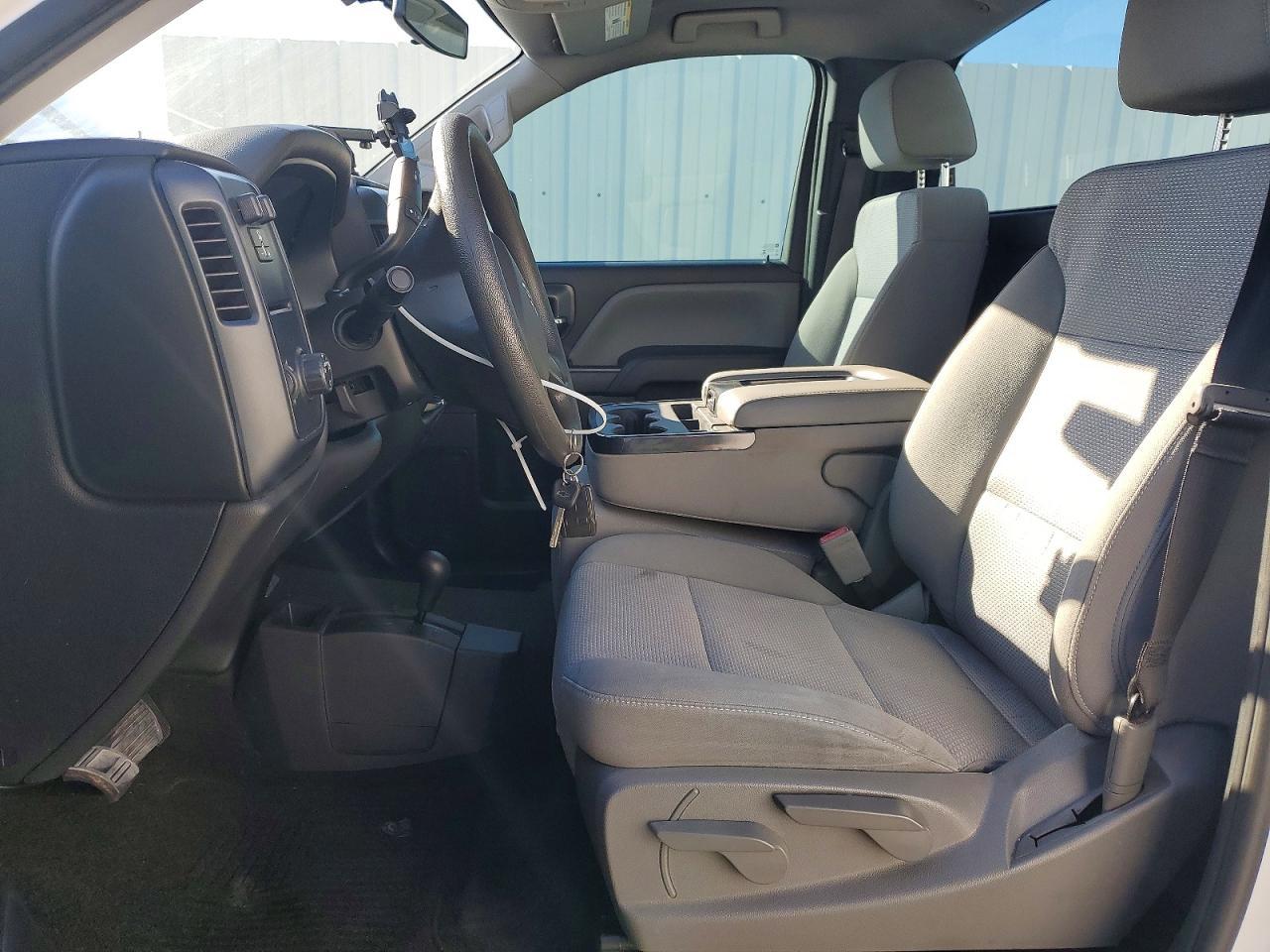 2018 CHEVROLET Silverado