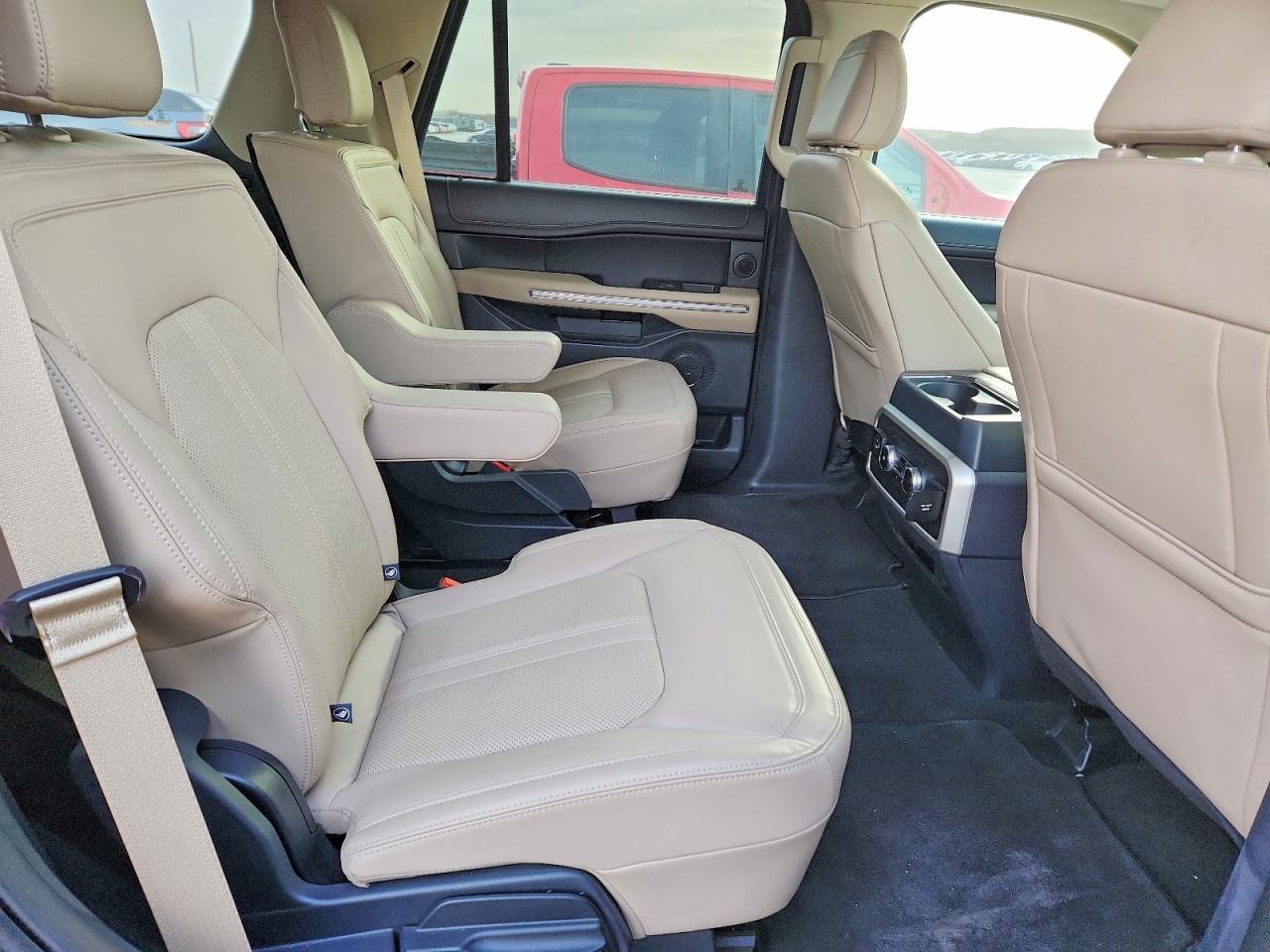 2023 FORD Expedition