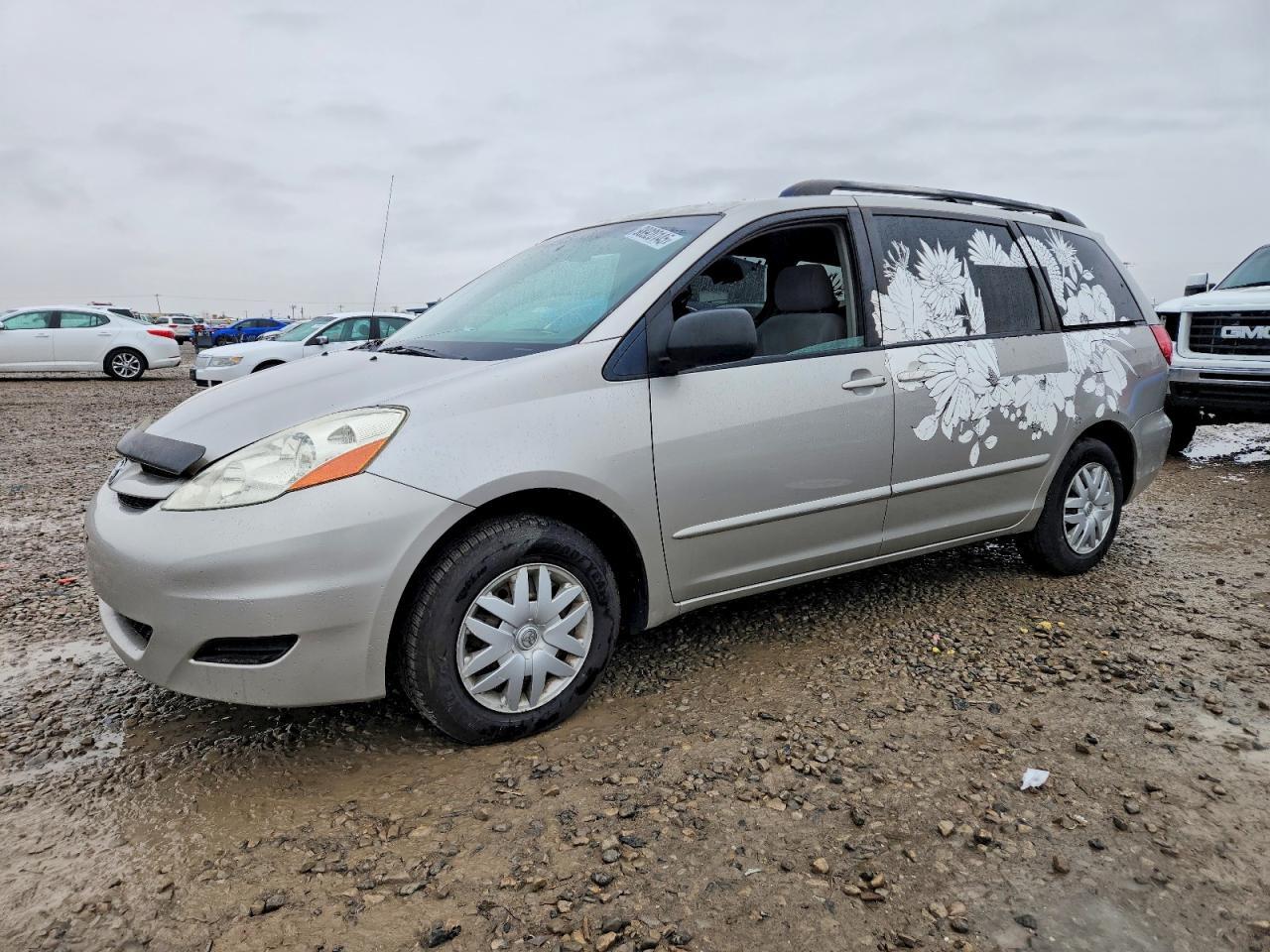 2006 TOYOTA SIENNA