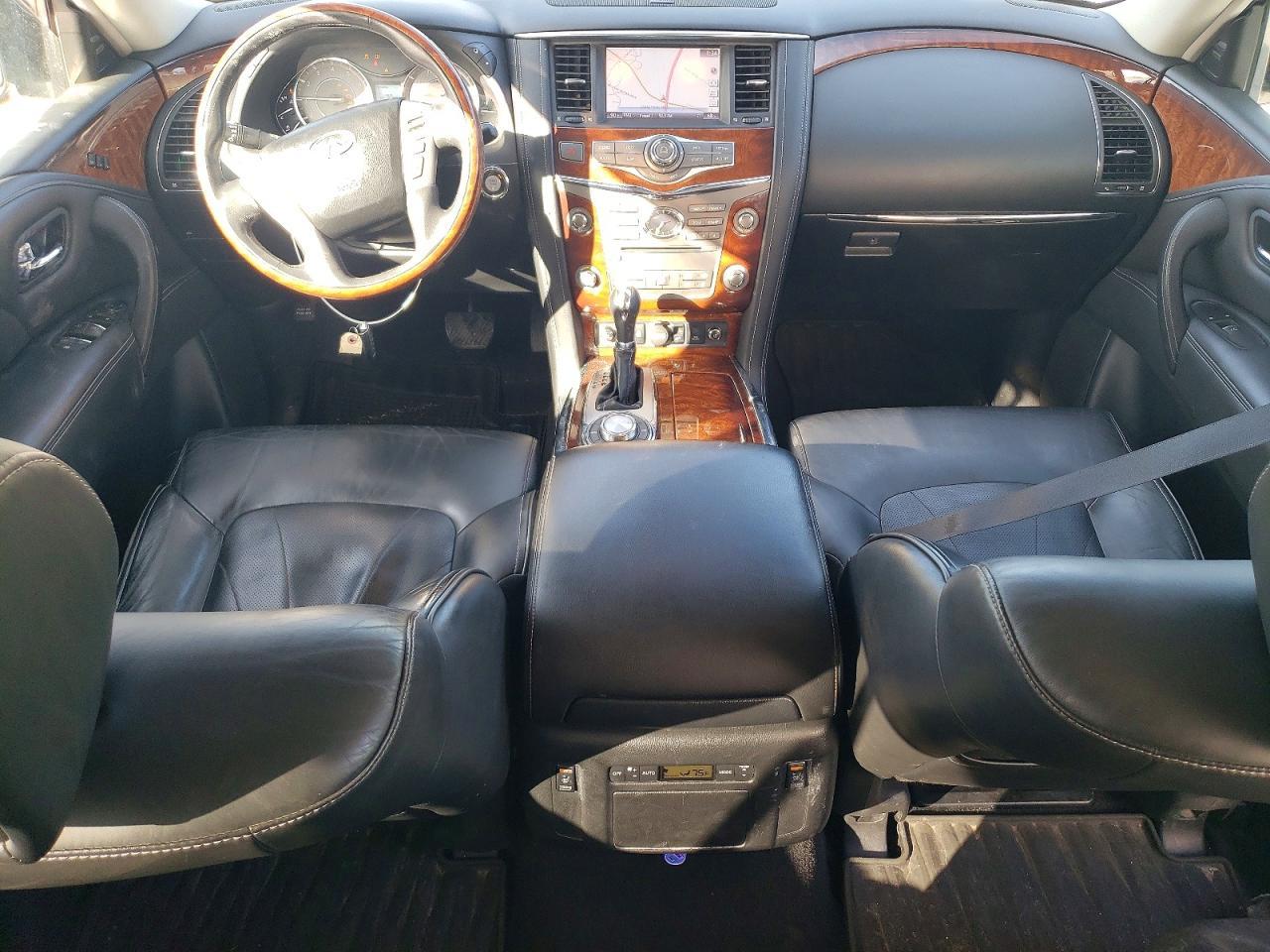2016 INFINITI QX80