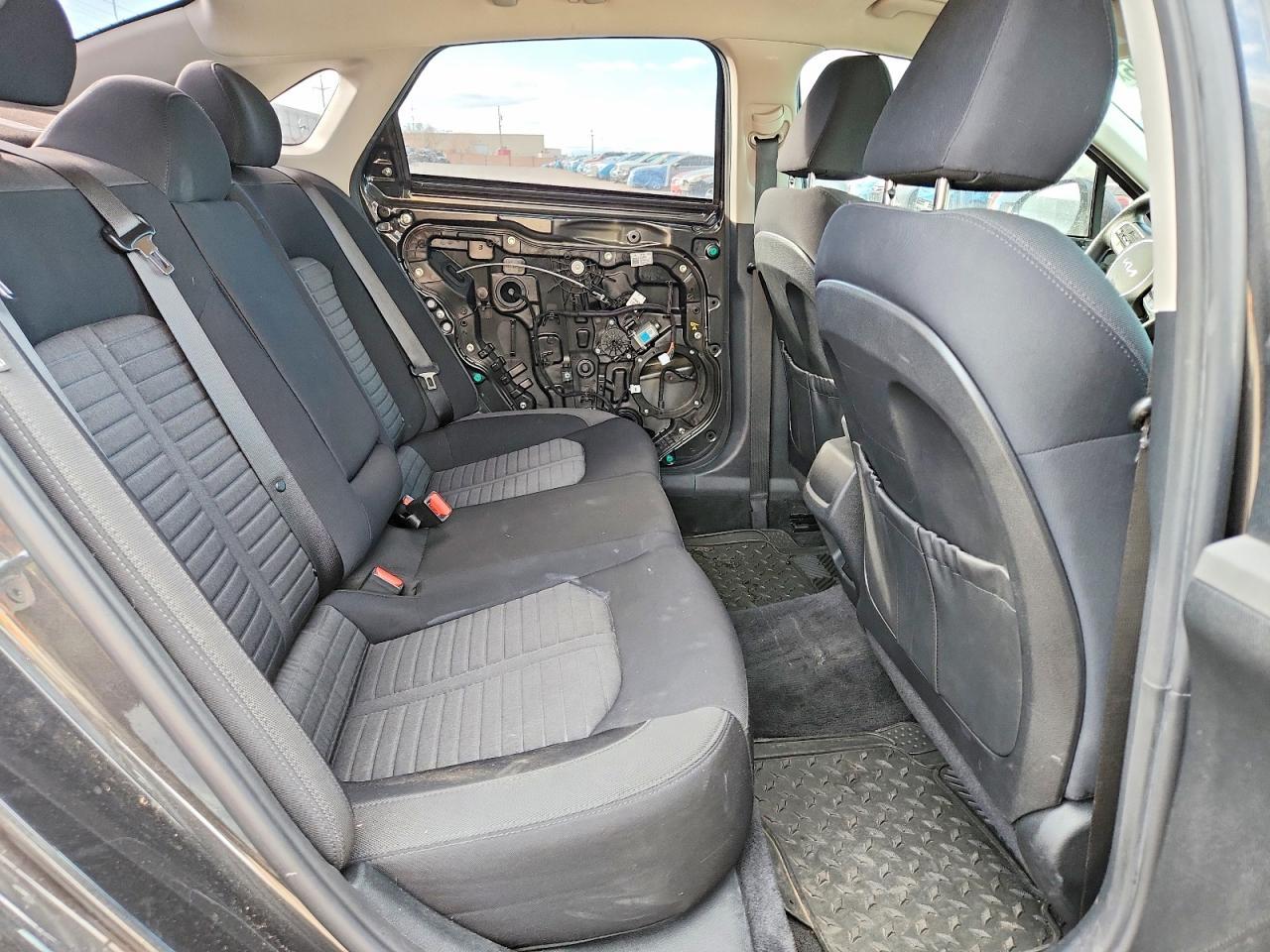 2025 KIA K5