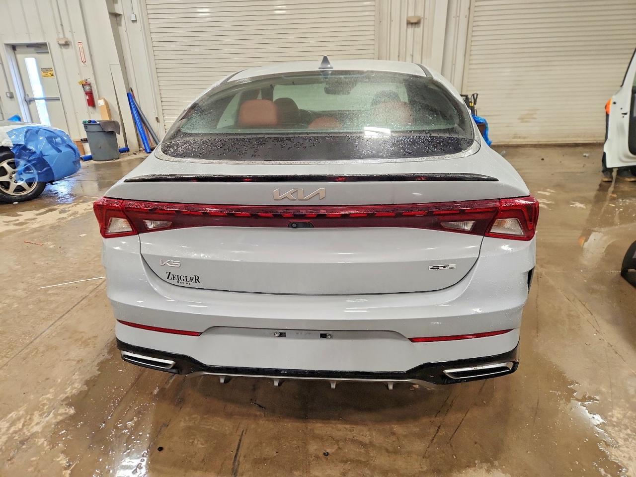 2023 KIA K5
