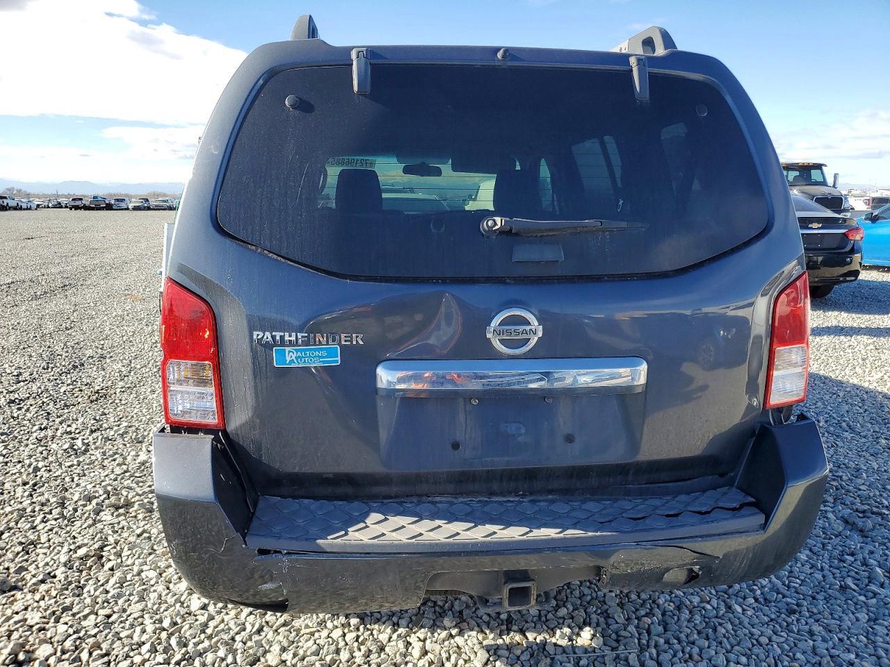 2010 NISSAN PATHFINDER