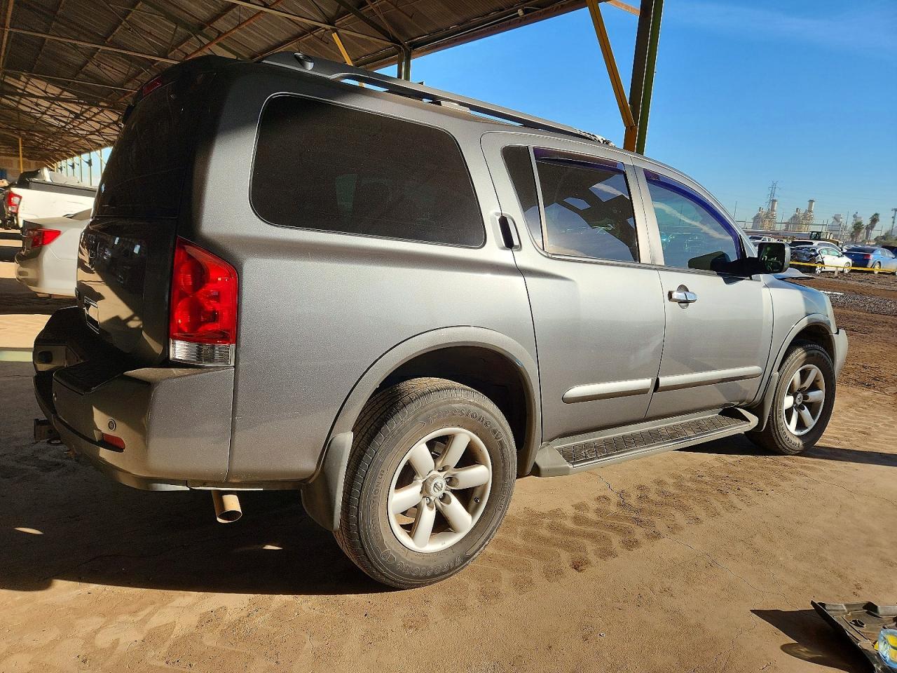 2015 NISSAN Armada