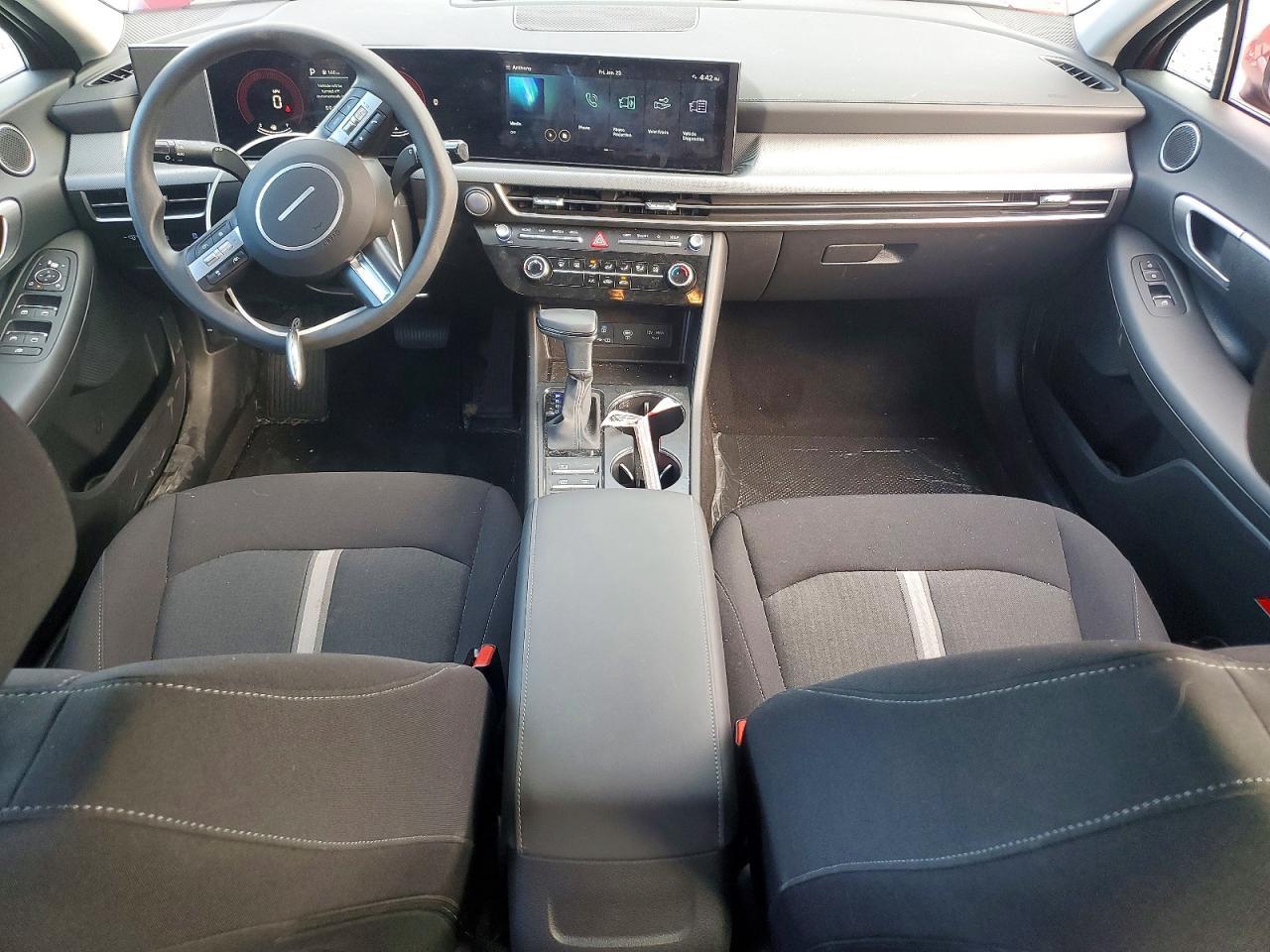 2025 HYUNDAI SONATA