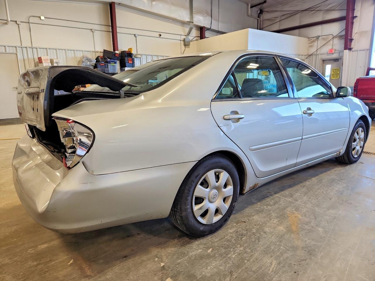 2002 TOYOTA CAMRY