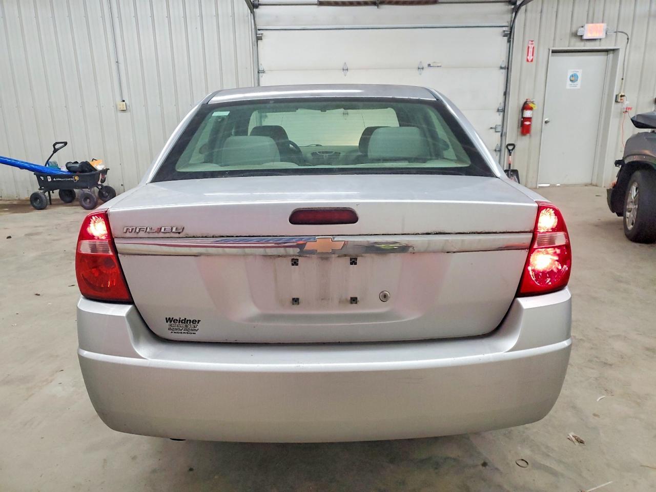 2004 CHEVROLET MALIBU