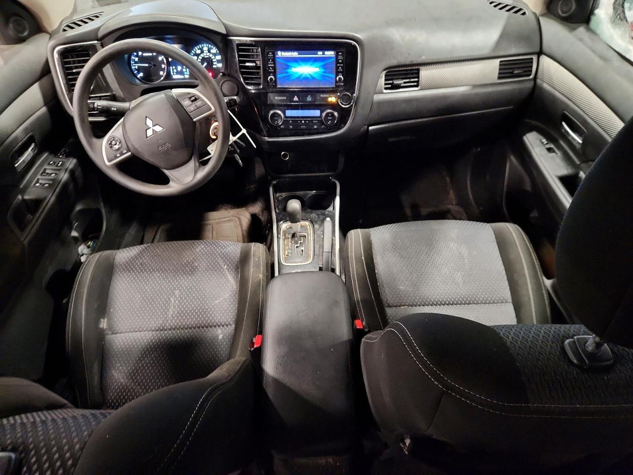 2018 MITSUBISHI outlander